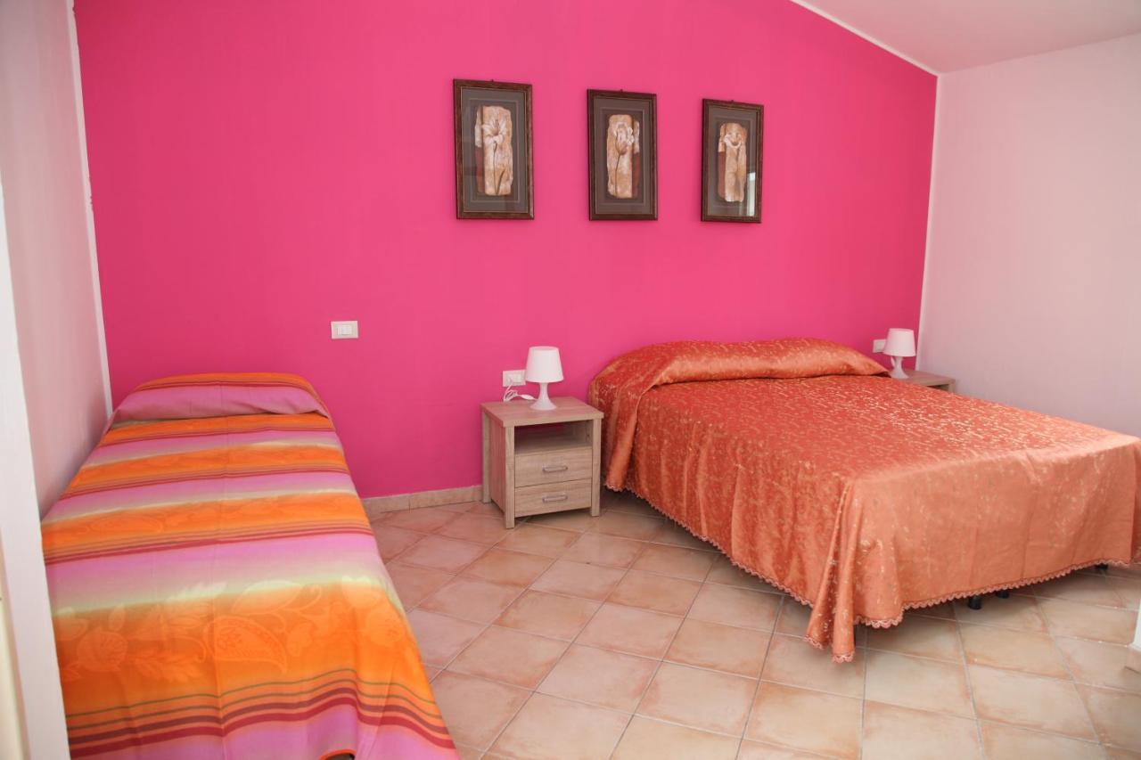 Villaggio Simenzaru Mongiove Bagian luar foto
