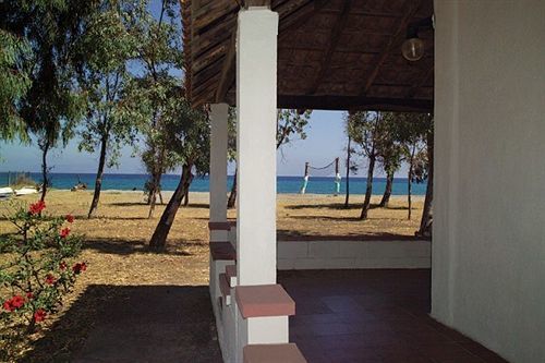Villaggio Simenzaru Mongiove Bagian luar foto